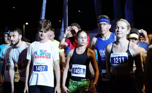 Pobiegli na Milę! Bieg dostarczył zawodnikom sporo wrażeń [WIDEO] - 11